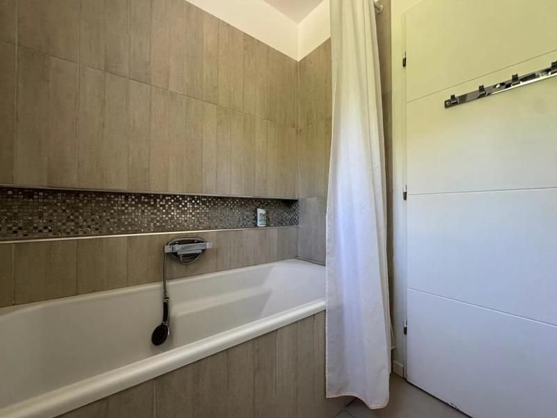 Maison - 187 m² - 7 pièces