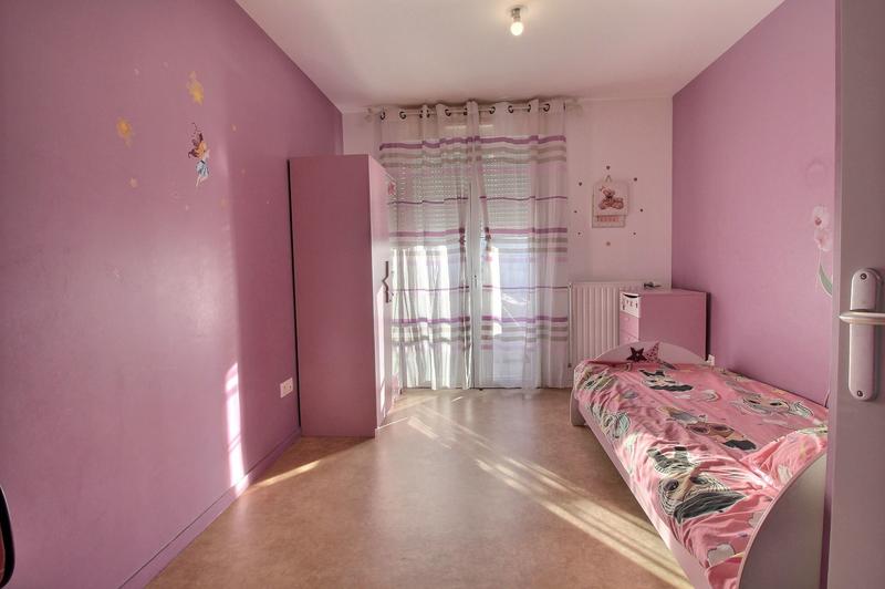 Appartement - 94 m² - 5 pièces