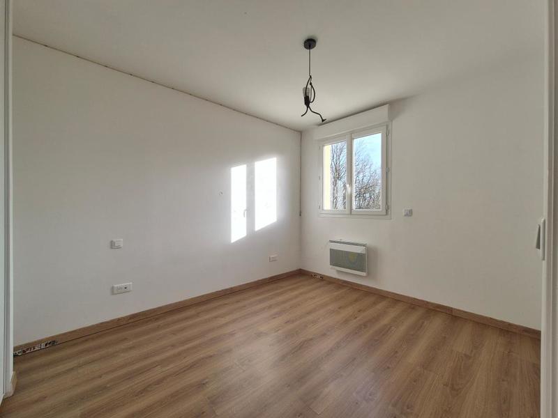 Maison - 85 m² - 5 pièces