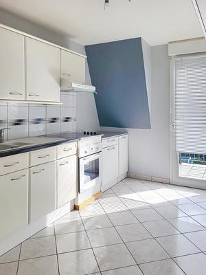 Appartement - 85 m² - 4 pièces