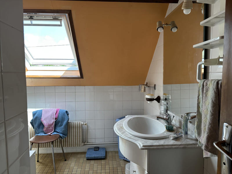 Maison - 104 m² - 4 pièces