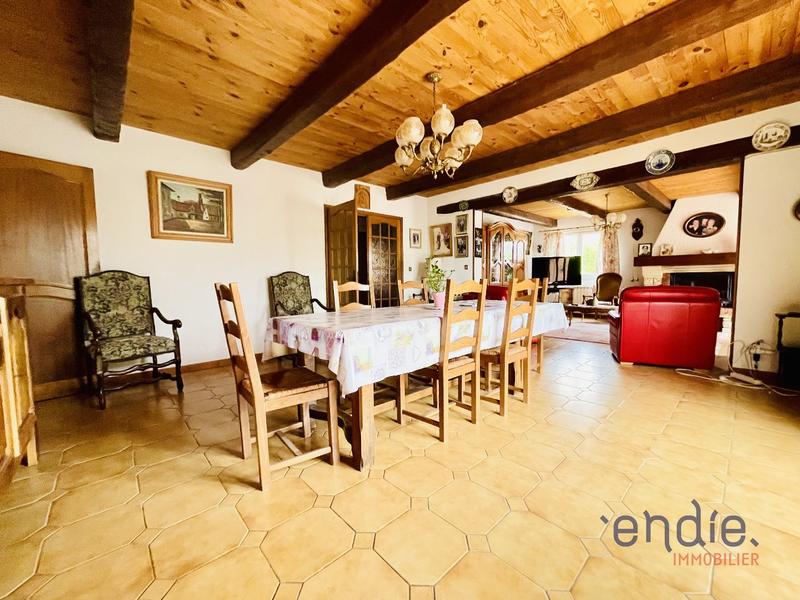 Maison - 179 m² - 6 pièces