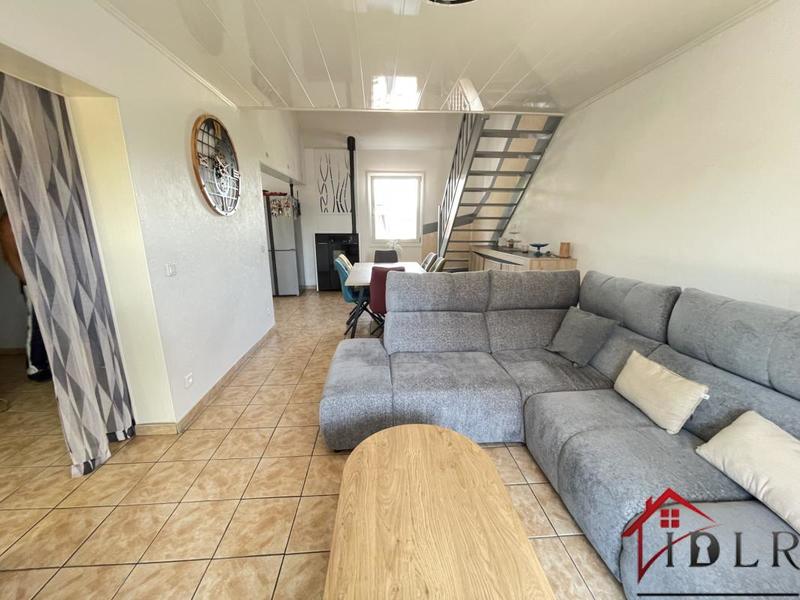 Maison - 111 m² - 7 pièces