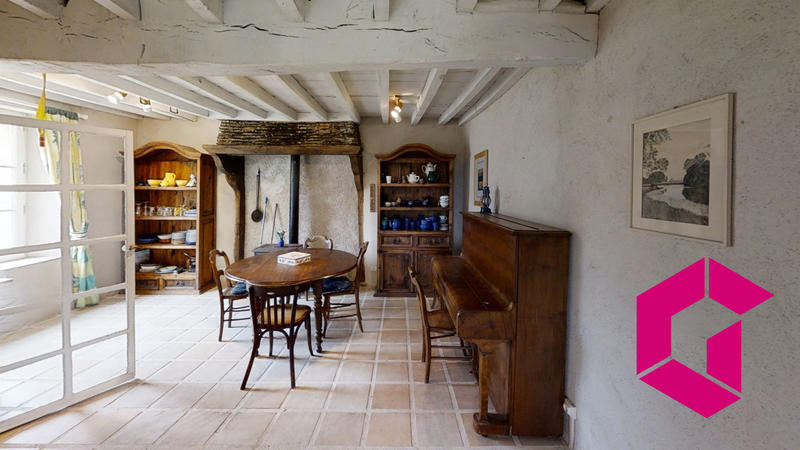 Maison - 306 m² - 14 pièces