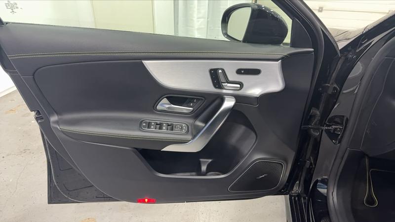 Mercedes Classe a IV 250 224 7g-Dct 4Matic Amg Line Edition One - Entretien constructeur Toit ouvrant