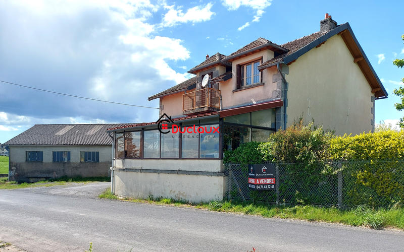 Maison - 114 m² - 6 pièces