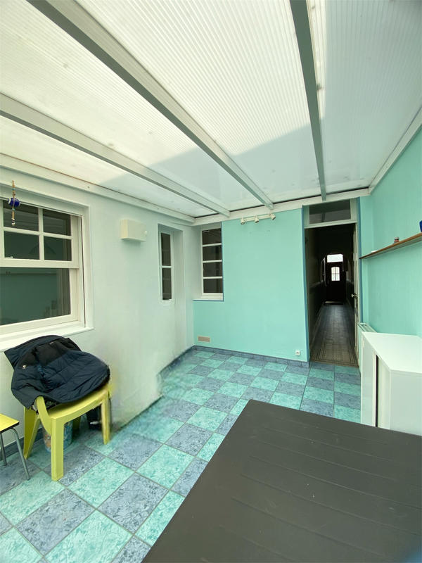 Maison - 181 m² - 8 pièces