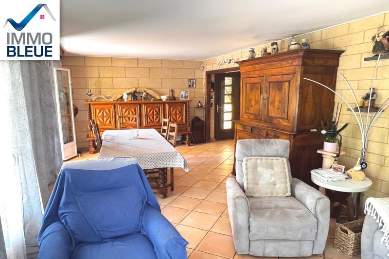 Maison - 164 m² - 9 pièces