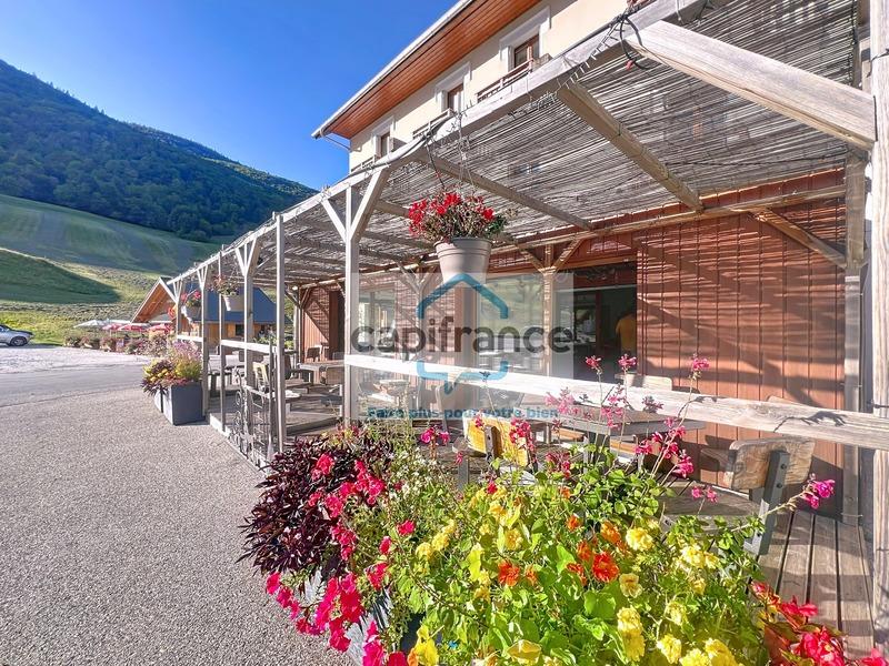 Fonds de commerce - 500 m²