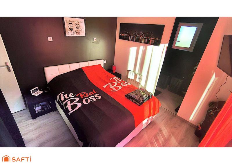 Maison - 98 m² - 4 pièces