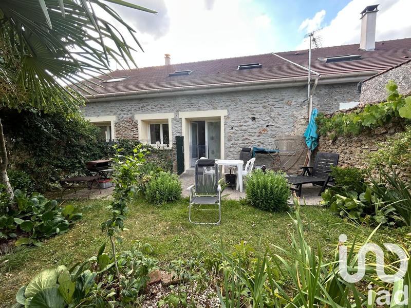 Maison - 257 m² - 8 pièces