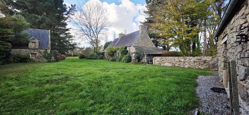 Maison - 200 m² - 9 pièces