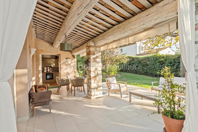 Villa - 170 m² - 5 pièces