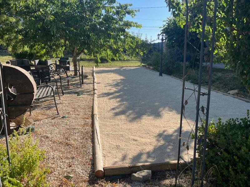 Maison - 244 m² - 10 pièces