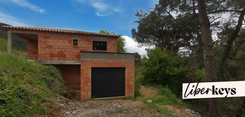 Maison - 107 m² - 2 pièces