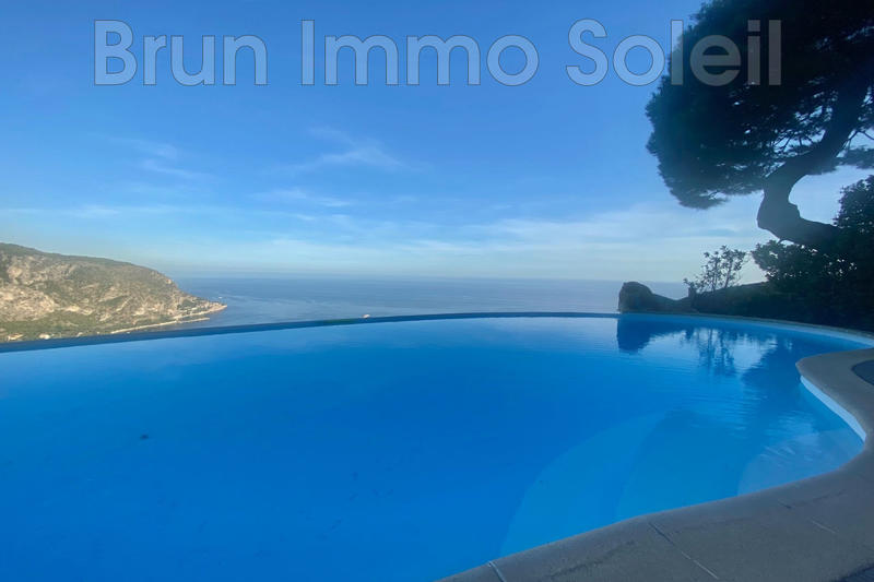 Maison - 178 m² - 7 pièces