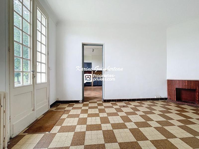 Maison - 200 m² - 9 pièces