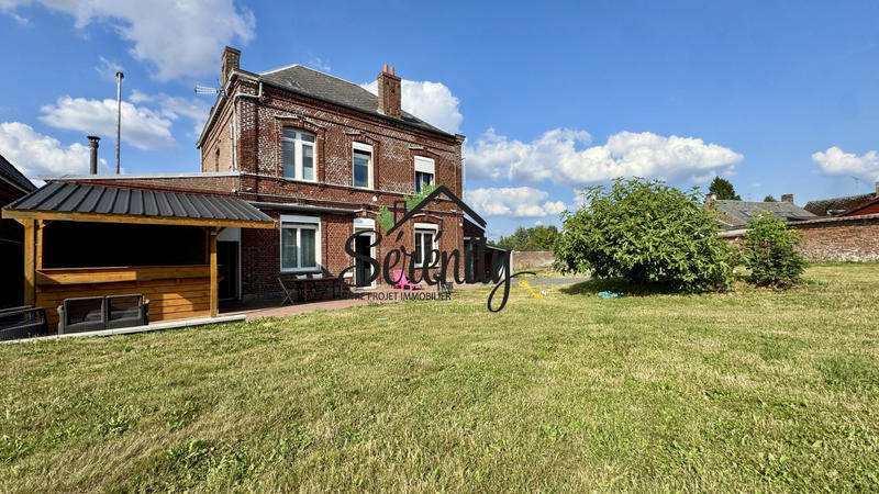 Maison - 180 m² - 8 pièces