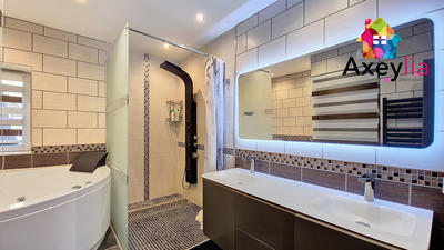 Maison - 153 m² - 6 pièces