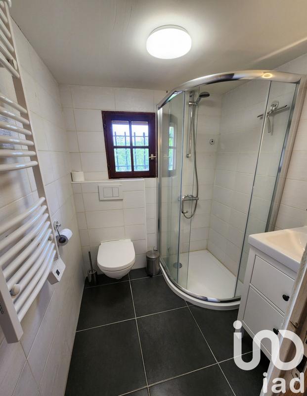 Maison - 220 m² - 5 pièces