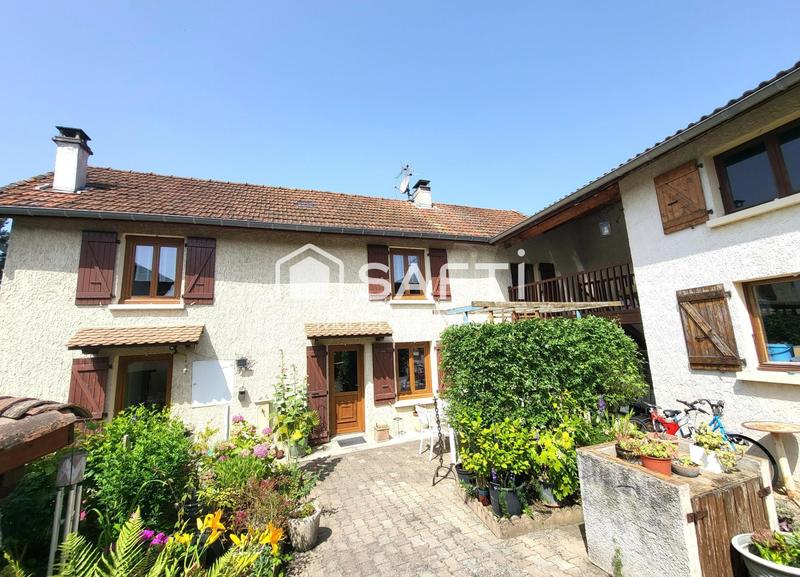 Maison - 110 m² - 6 pièces