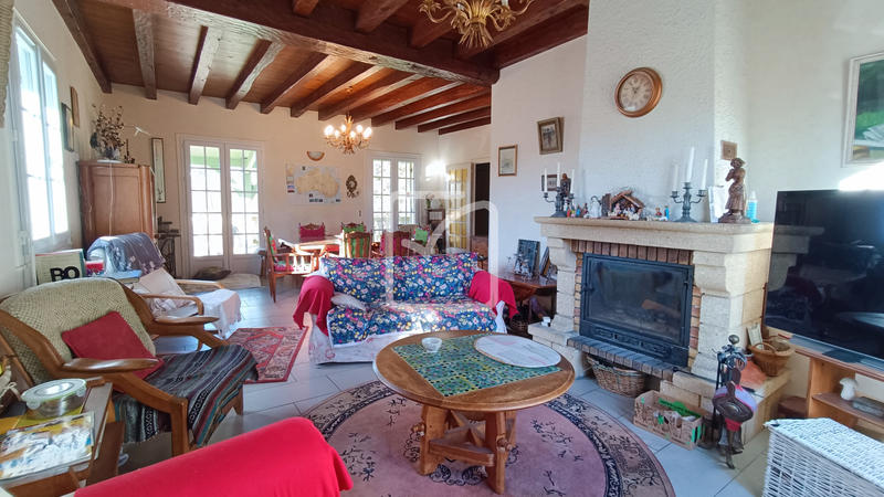 Maison - 163 m² - 7 pièces