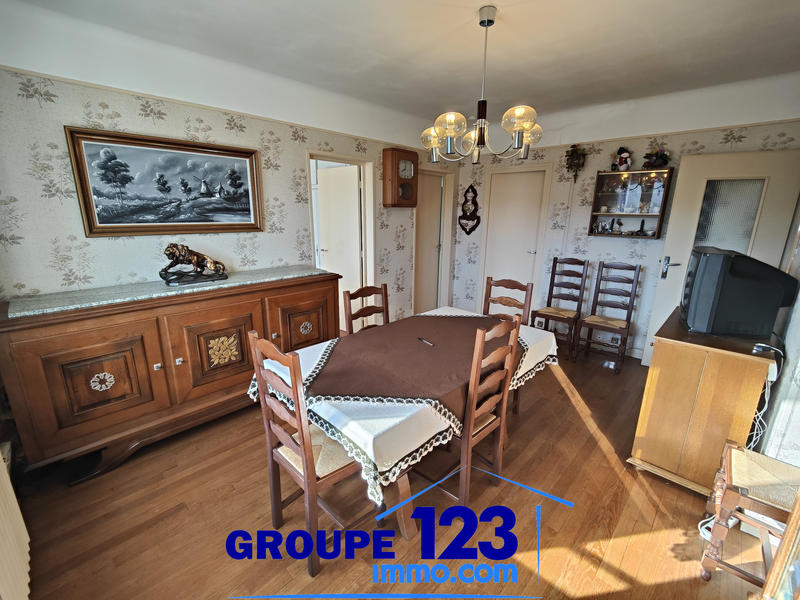Maison - 83 m² - 5 pièces