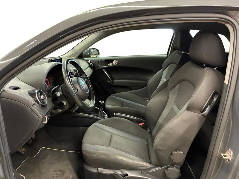 Audi A1 1.4 Tdi 90 Ambiente