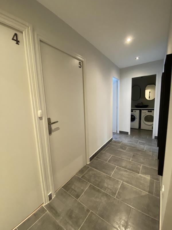 Appartement - 105 m² - 7 pièces