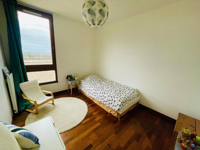 Appartement - 94 m² - 5 pièces