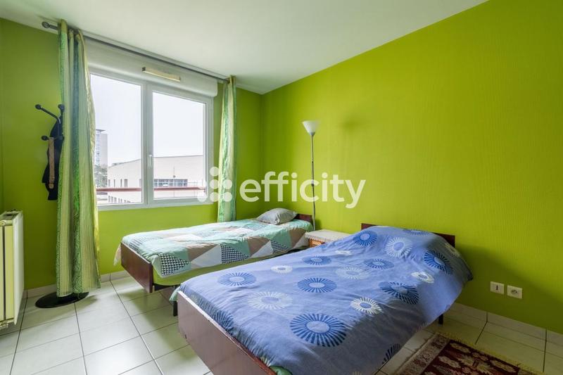 Appartement - 77 m² - 4 pièces