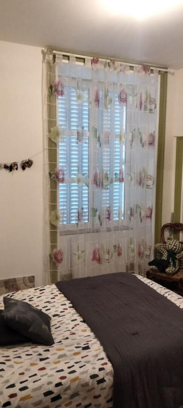 Immeuble - 70 m² - 9 pièces