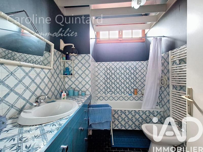 Maison - 195 m² - 6 pièces