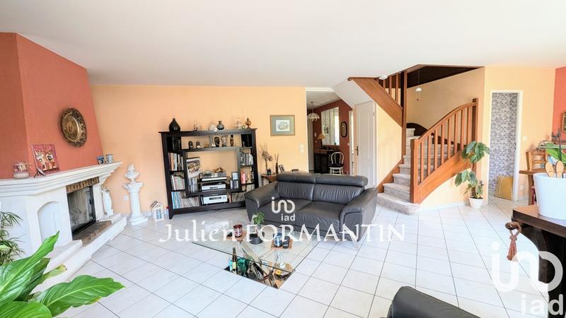 Maison - 140 m² - 5 pièces