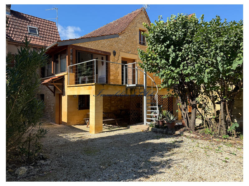 Maison - 131 m² - 5 pièces