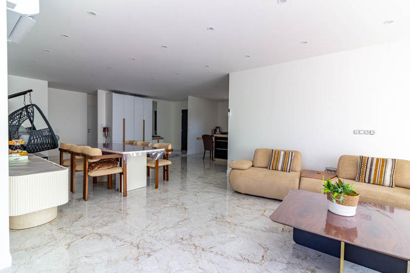 Maison - 135 m² - 4 pièces