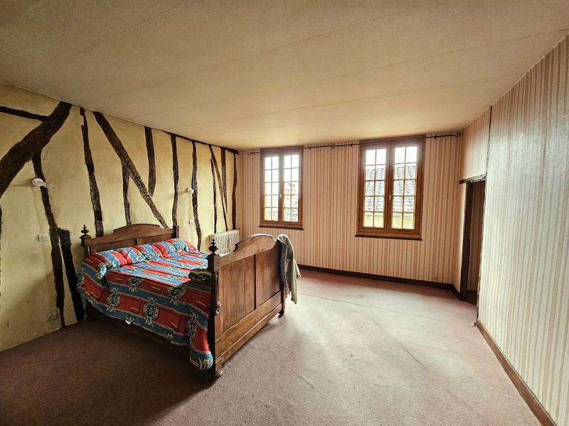 Maison - 216 m² - 9 pièces