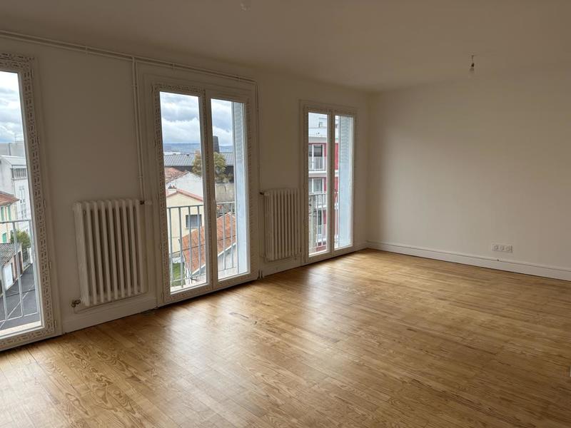 Appartement - 68 m² - 4 pièces
