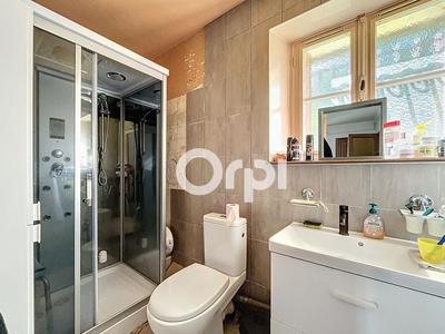 Maison - 102 m² - 4 pièces