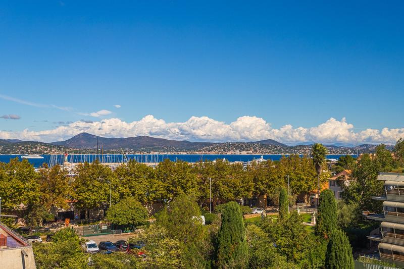 Maison - 122 m² - 5 pièces