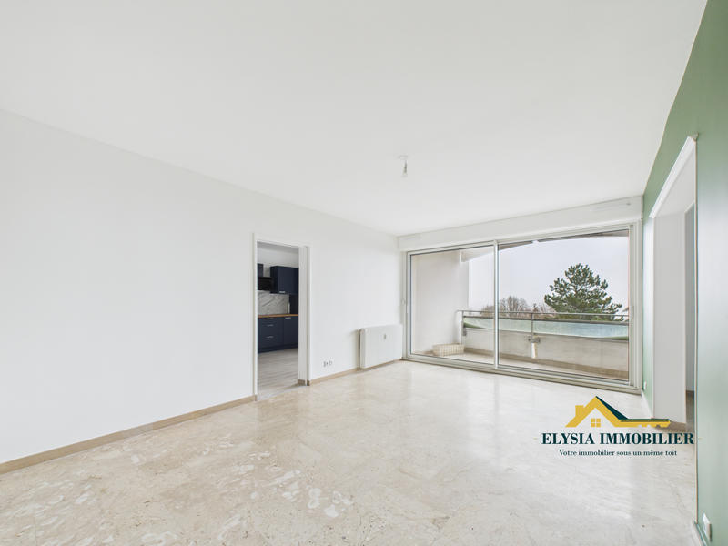 Appartement - 85 m² - 4 pièces