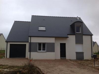Maison - 90 m² - 4 pièces