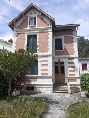 Maison de ville - 134 m² - 5 pièces