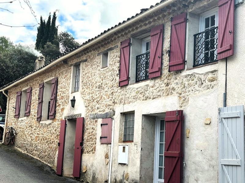 Maison - 111 m² - 6 pièces