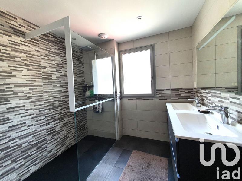 Maison - 148 m² - 6 pièces