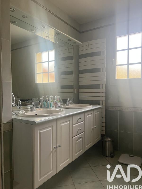 Maison - 162 m² - 6 pièces