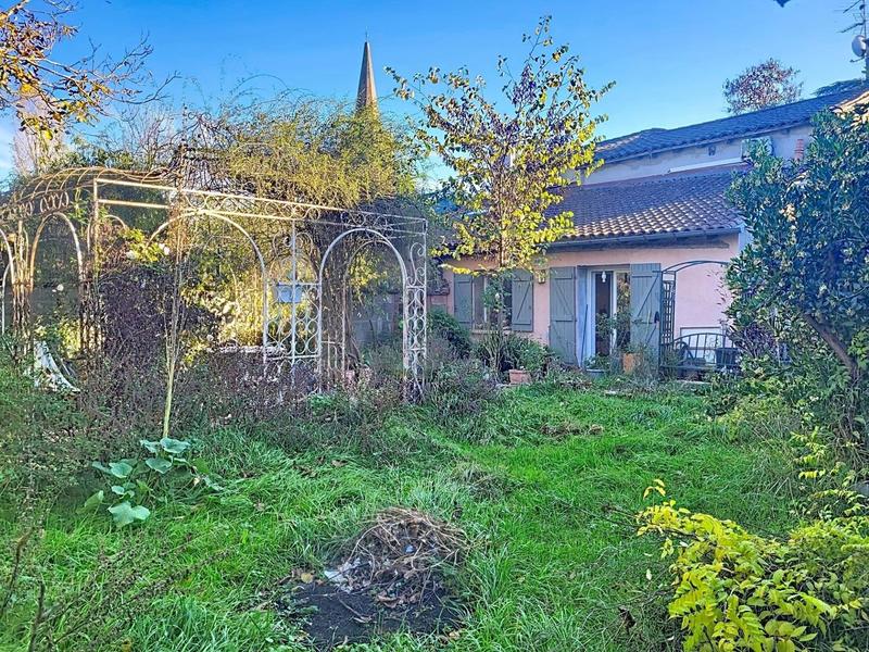 Maison - 92 m² - 4 pièces