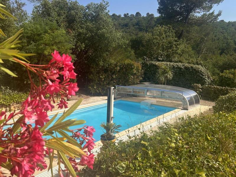 Maison - 144 m² - 6 pièces