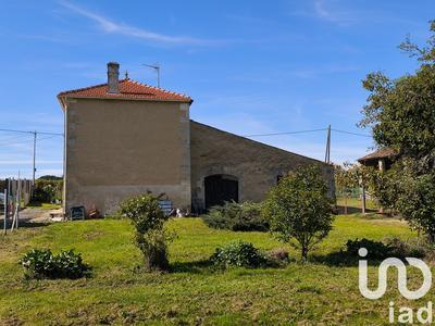 Maison - 88 m² - 3 pièces