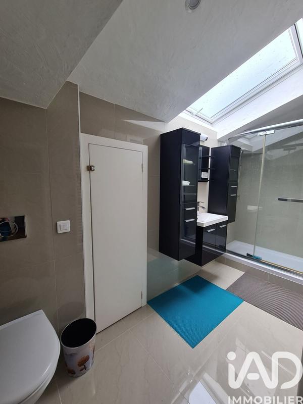 Maison - 180 m² - 5 pièces